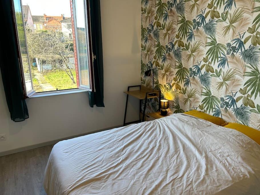 Sleep In Paray Eksteriør bilde